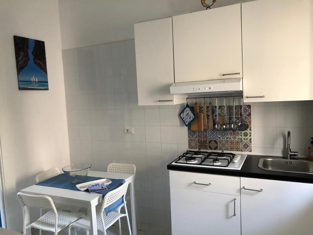 קסטלמרה די סטביה Stabia Holiday House מראה חיצוני תמונה