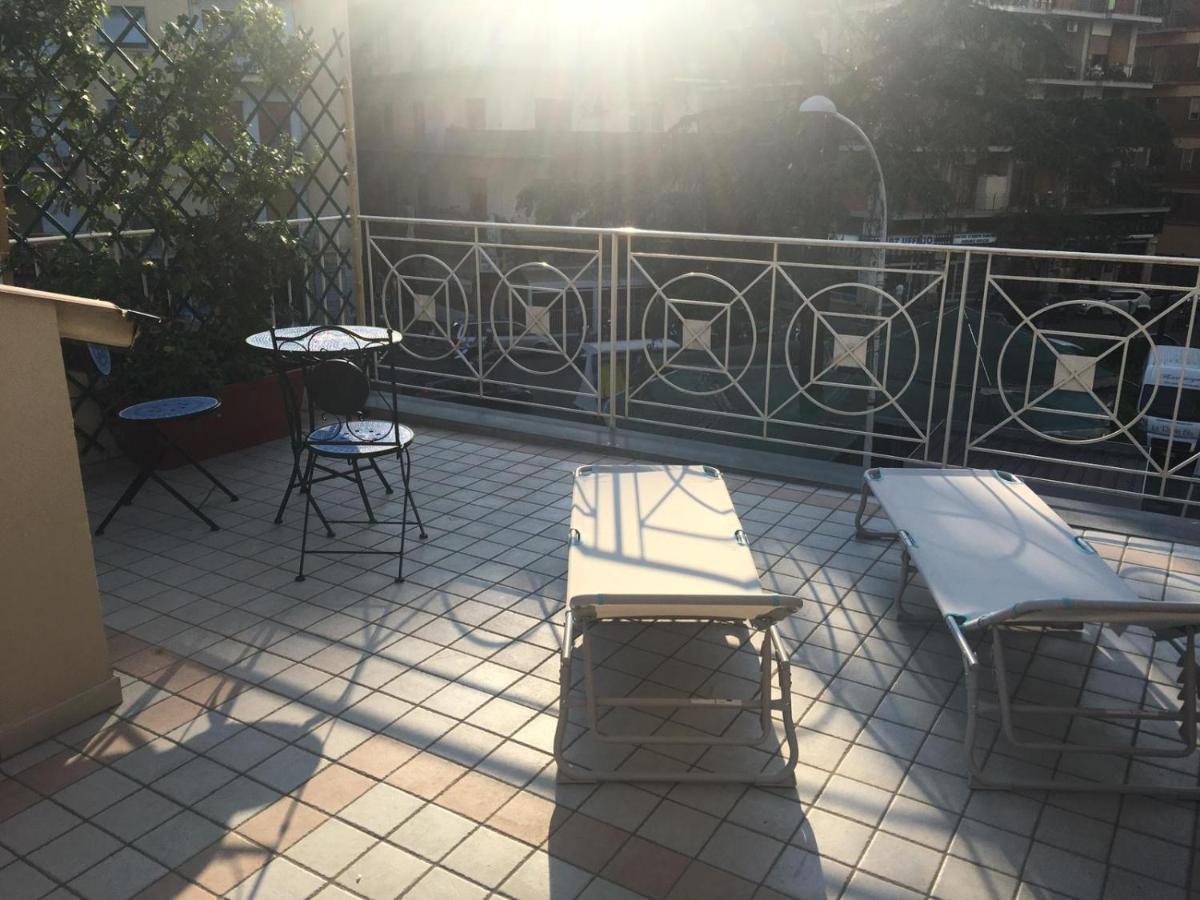 קסטלמרה די סטביה Stabia Holiday House מראה חיצוני תמונה