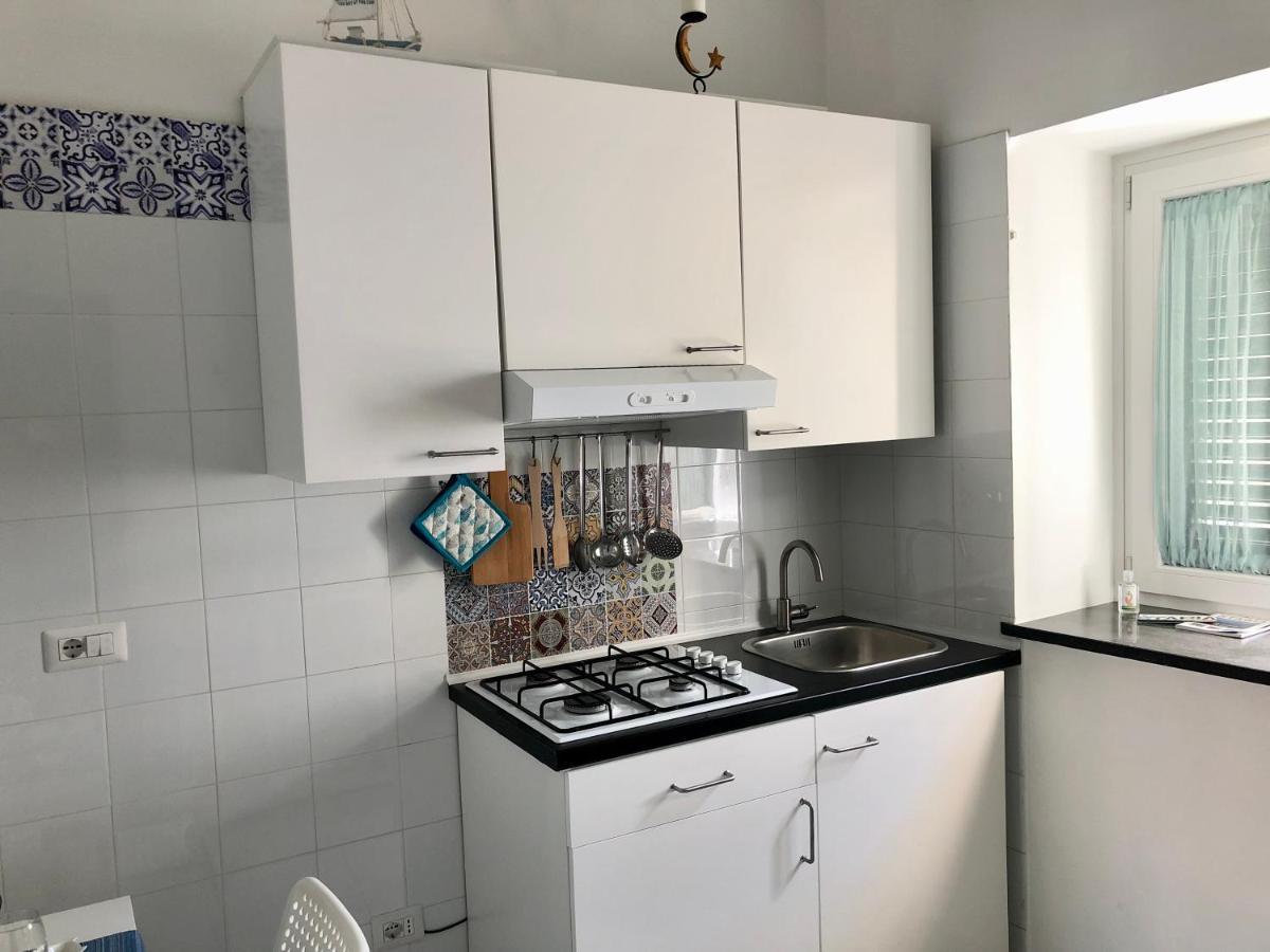 קסטלמרה די סטביה Stabia Holiday House מראה חיצוני תמונה